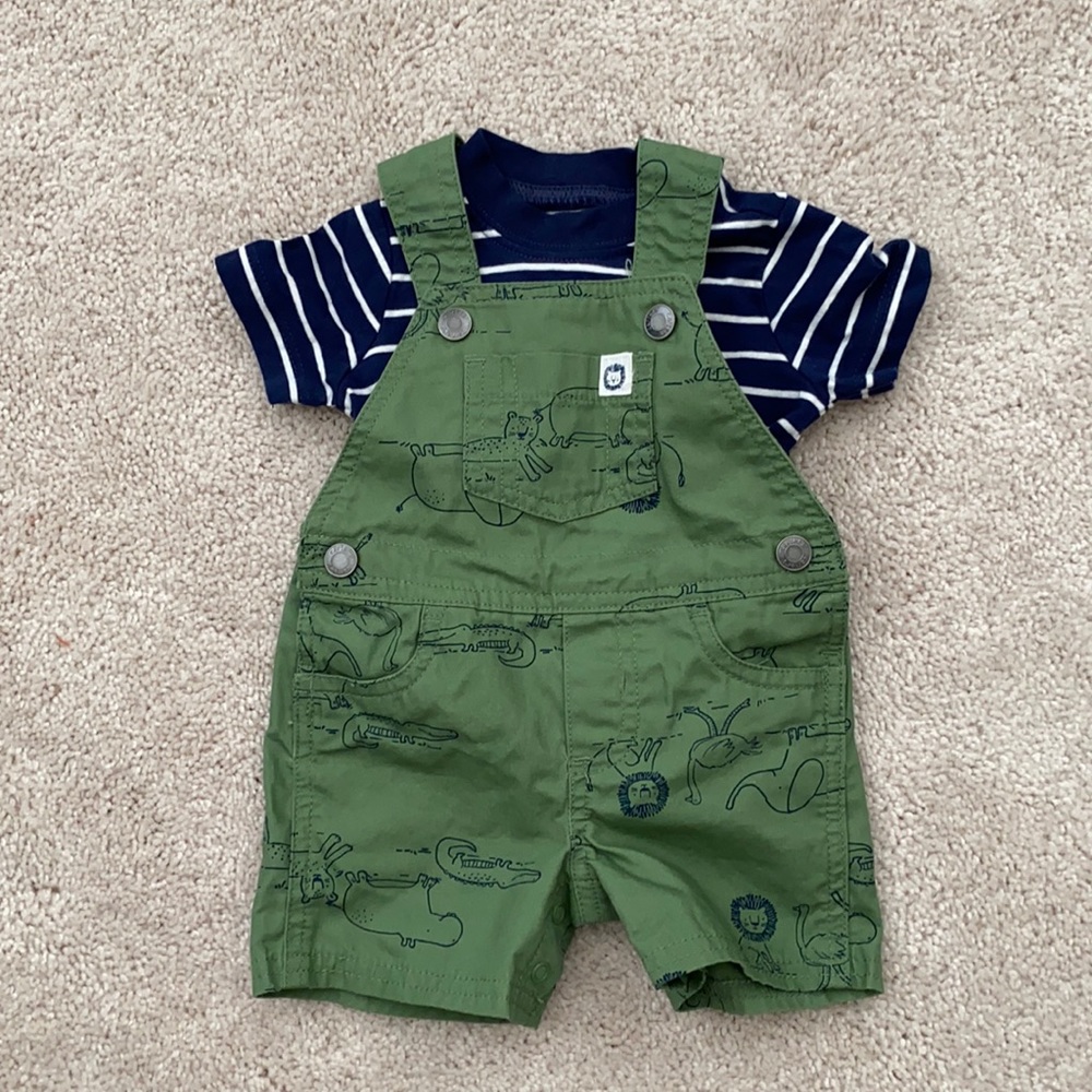 Carter’s outfit